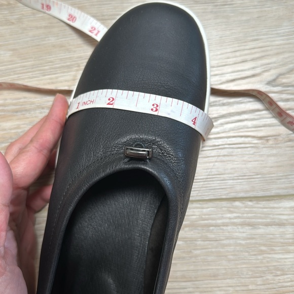 1 pair of black shoes size 8 1/2 new without tag Eileen Fisher - Picture 4 of 5
